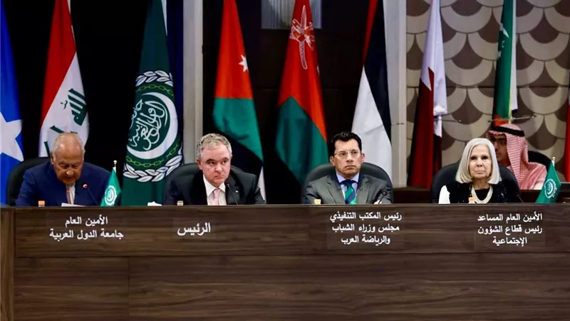 وزير الرياضة يؤكد أهمية دور الشباب في المشاركة في صنع القرار ومواجهة التحديات