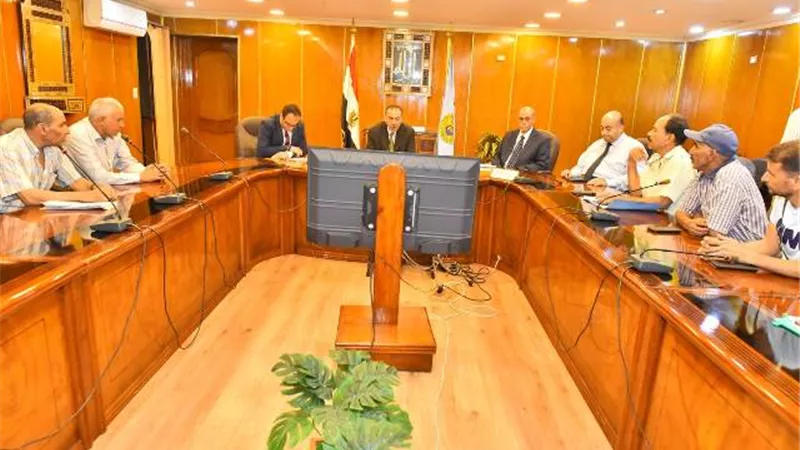 إجراءات استباقية لمواجهة السحابة السوداء.. في أسيوط