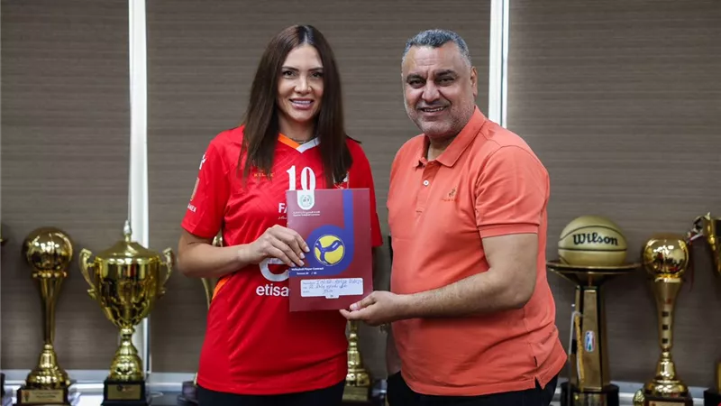 الأهلي يضم الرومانية يوانا باتشو لتدعيم 