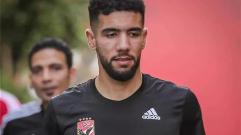 وكيل أحمد قندوسي: الأهلي اتفق مع سيراميكا على تمديد إعارة اللاعب