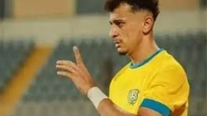 الإسماعيلي ينفي تفاوض بيراميدز لضم الساعي