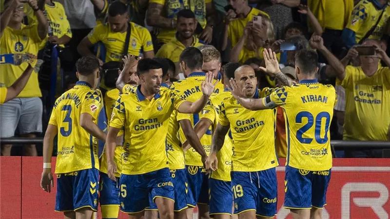 الدورى الإسبانى .. لاس بالماس يباغت ريال مدريد بالهدف الأول