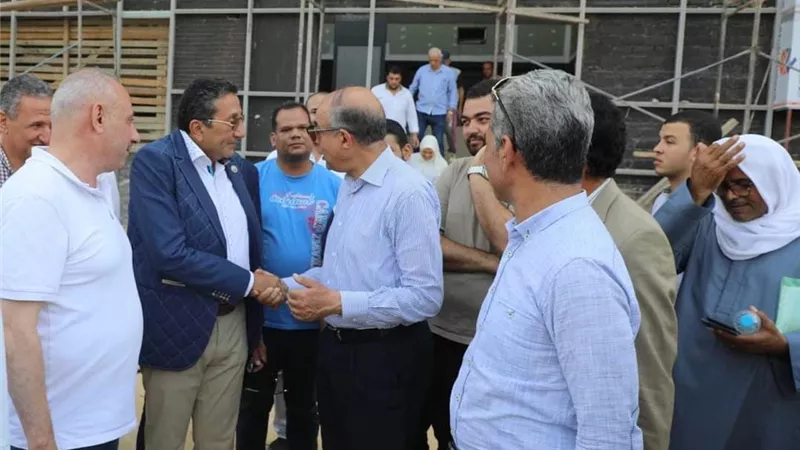محافظ المنيا: صرح طبى كبير فى انتظار أهالى مركز بني مزار