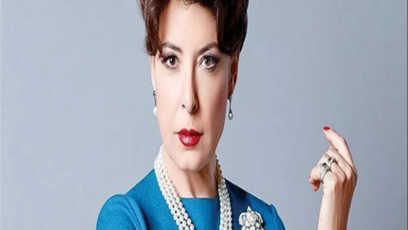 أنوشكا تضئ مكتبة الإسكندرية بحفل ضخم وتغني 