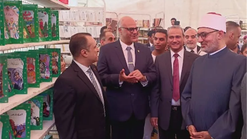 مفتي الديار المصرية: الكتاب هو مفتاح المعرفة وسلاح المؤمن في مواجهة الجهل والتطرف
