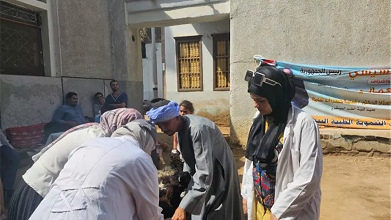 قوافل معهد بحوث الصحة الحيوانية بسوهاج والفيوم والبحيرة