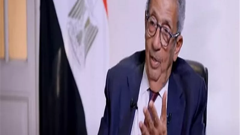 عمرو موسى: إسرائيل تخرق مبادرة بيروت للسلام والعالم يساعدها