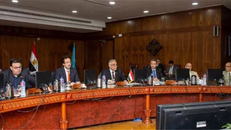 صرف مكافأة للعاملين و10 أيام للعمالة غير المنتظمة بجامعة طنطا