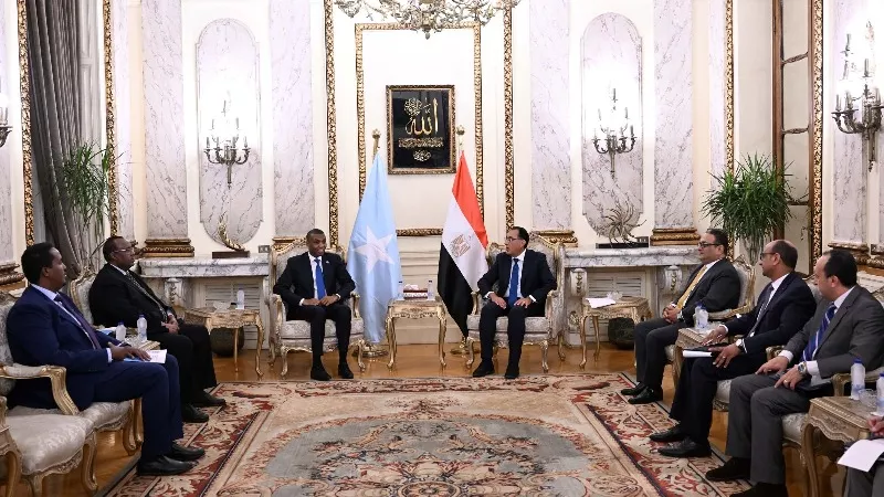 مدبولي: نتحرك بقوة لدعم وتعزيز العلاقات الاقتصادية والتجارية والاستثمارية بين مصر والصومال