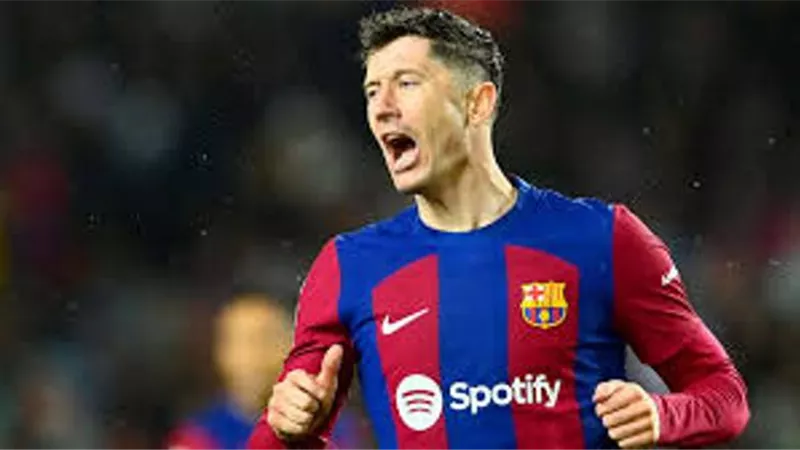 ليفاندوفسكي يقود تشكيل برشلونة أمام بلد الوليد