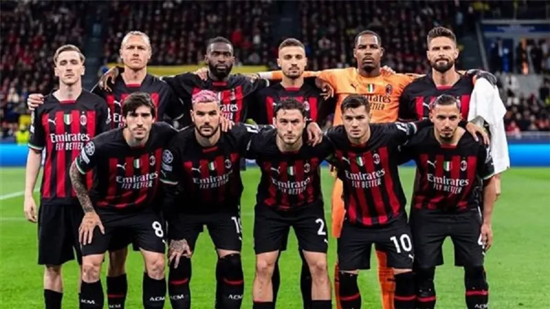 تشكيل ميلان ضد لاتسيو في الدورى الإيطالى