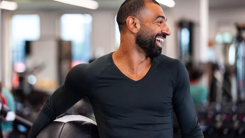 شاهد محمد صلاح ونونيز من تدريبات لاعبي ليفربول في الجيم .. فيديو