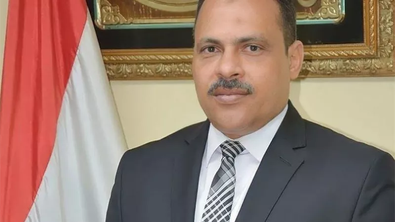 ضبط 5 طن ونصف أسمدة ودقيق سياحى و 300 لتر سولار مجهولة