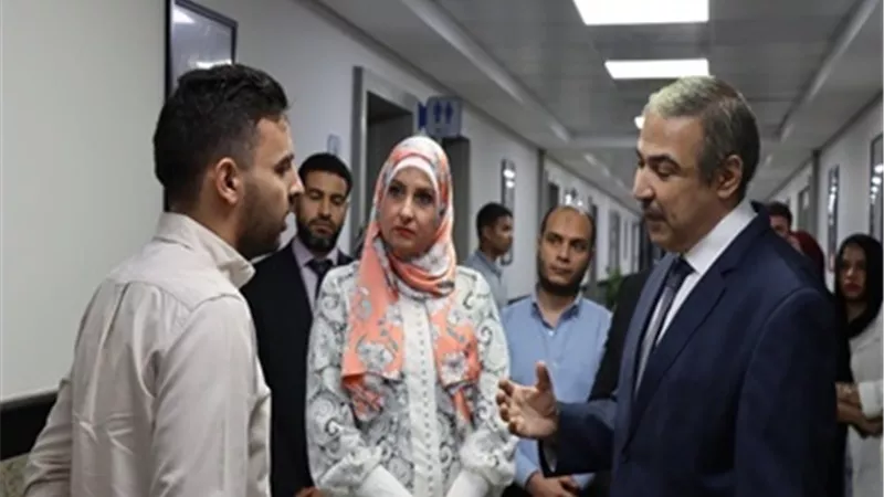 نائب وزير التعليم العالي يزور المدينة العلمية لمعهد بحوث الإلكترونيات