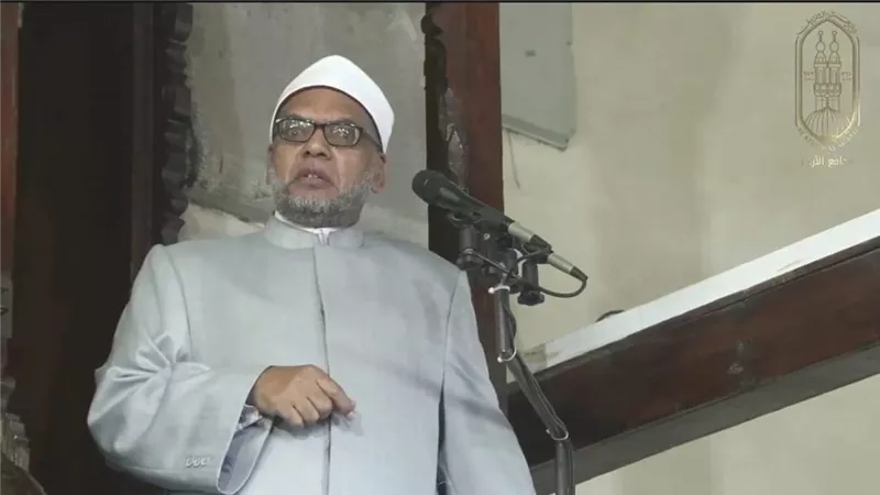 دكتور العواري: شريعة الإسلام الغراء بنيت على اليسر ورفع الحرج