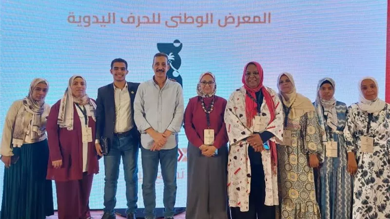 مشاركة نوادى المرأة بصحة قنا في المعرض الوطني للحرف اليدوية
