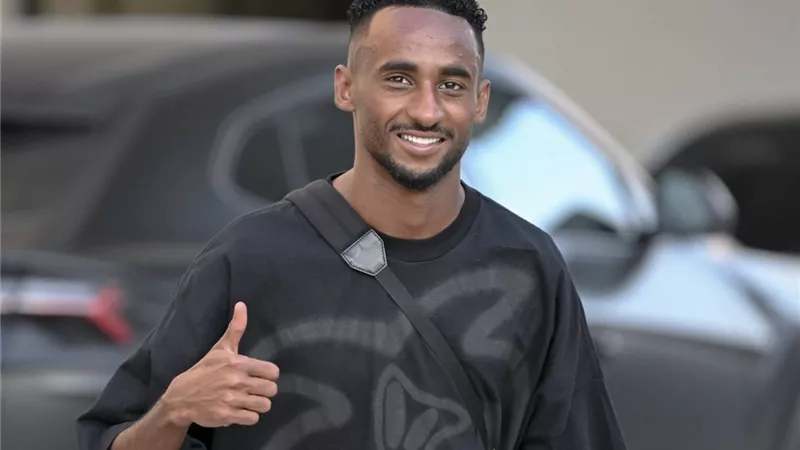 النصر يكشف كواليس فشل التعاقد مع صفقة الهلال