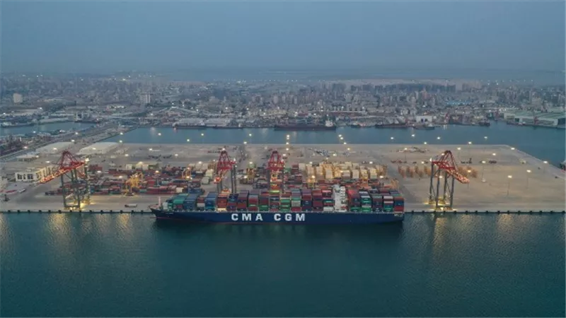 زيادة كبيرة في حجم البضائع المتداولة فى ميناء الإسكندرية