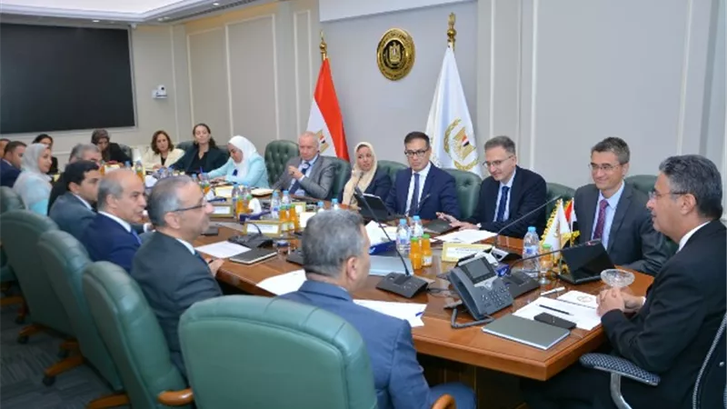 وزير التموين: زيادة القدرات التخزينية لـ9 صوامع بـ750 ألف طن
