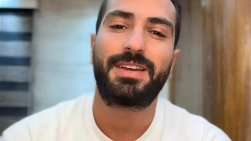 محمد الشرنوبى: أنا أكتر واحد حاسس بمشكلة شيرين.. وأعيش نفس الظروف