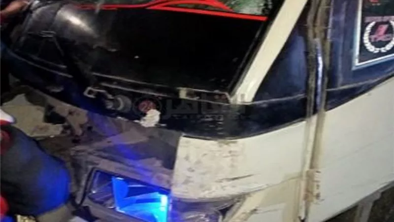 أتوبيس يدهس عددًا من المواطنين في تصادم بمحور جوزيف تيتو بالنزهة