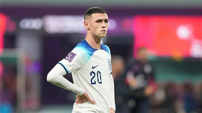 جوارديولا يحسم مصير فودين مع منتخب إنجلترا