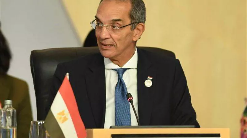 الاتصالات : نشر المزيد من الكابلات البحرية التى تربط جنوب شرق آسيا وإفريقيا بالعالم