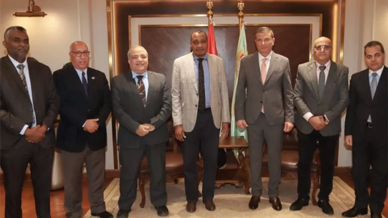 وزير الزراعة يستقبل المدير العام للمنظمة العربية للتنمية الزراعية