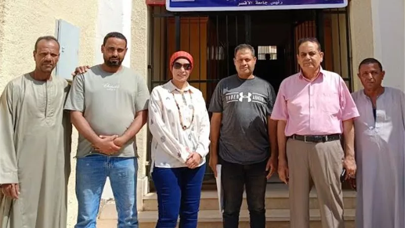 رئيس جامعة الأقصر تتفقد مبانى المدينة الجامعية والمكتبة