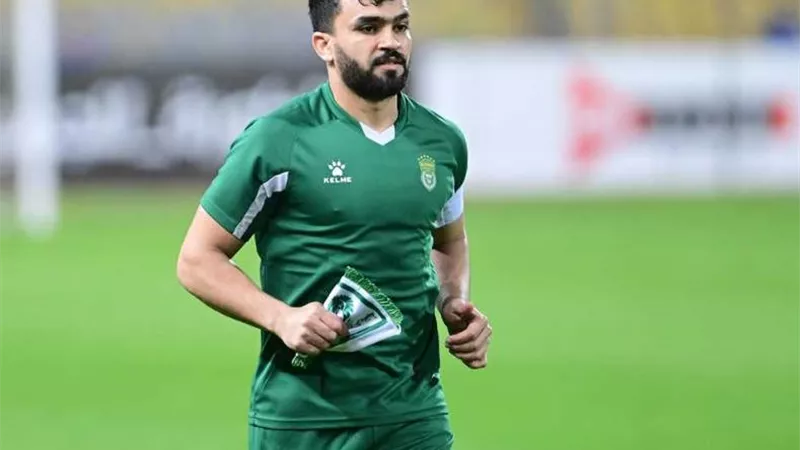 المصري يعلن التعاقد مع خالد الغندور لمدة موسمين قادمًا من الاتحاد