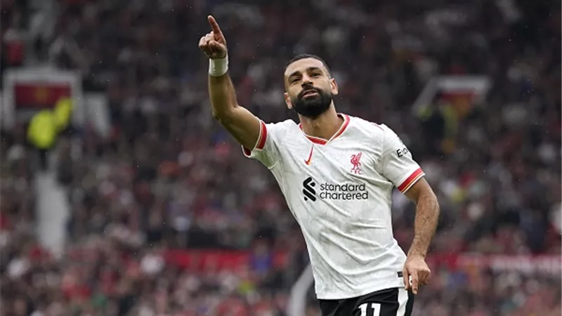 مراحل تطور صلاح من إحراز الأهداف إلى اللاعب الأكثر إبداعا فى البريميرليج .. تقارير عالمية تكشف