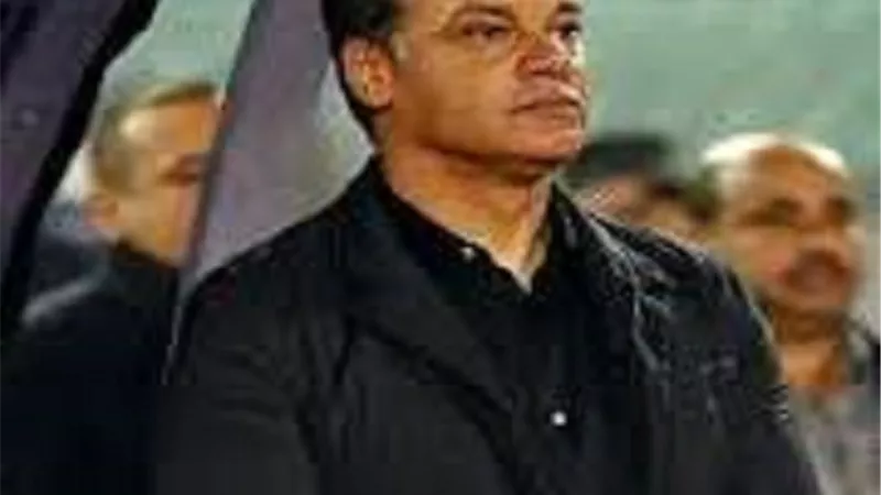 بأمر الأطباء ابعاد ايهاب جلال عن الضوضاء
