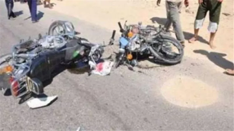 مصرع وإصابة 4 في تصادم ميكروباص ودراجات نارية في المعادي