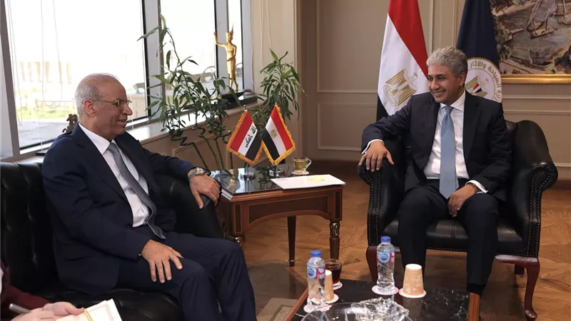 وزير السياحة