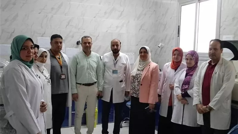 مدير صحة البحيرة يتفقد العمل بمستشفى رشيد