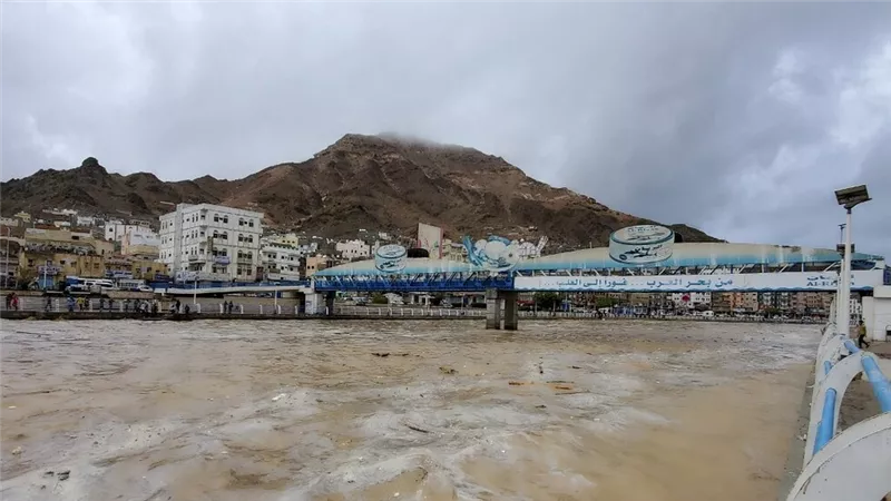 ارتفاع حصيلة ضحايا وإصابات الأمطار باليمن إلى 129 شخصا