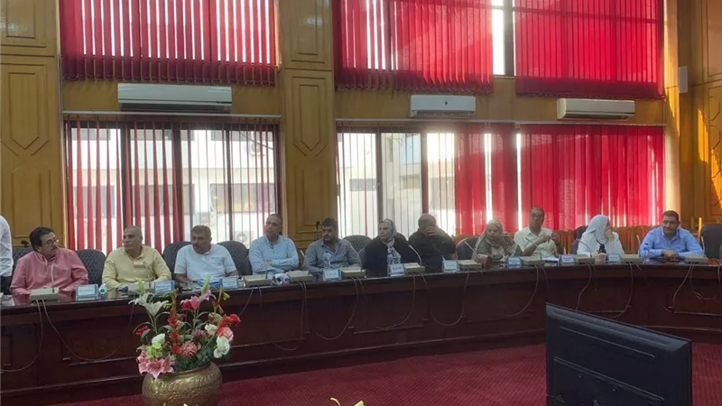 نائب وزير الصحة تستعرض مبادرة الألف يوم الذهبية من الإسماعيلية