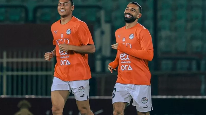 شاهد.. محمد صلاح يخوض مرانه الأول مع المنتخب استعدادا لـ كاب فيرد