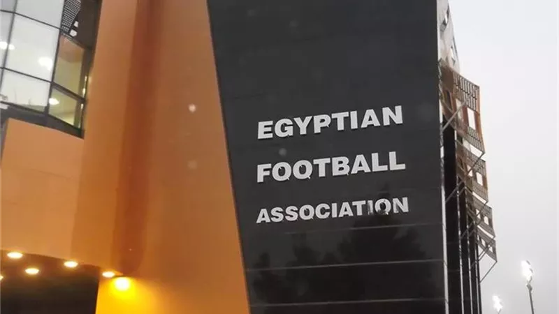 اتحاد الكرة يكشف تفاصيل بدء العمل بانهاء تراخيص الأندية إلكترونيا