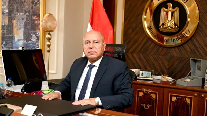 الوزير يوافق على اعتماد نتيجة دبلوم التلمذة الصناعية الدور الثاني