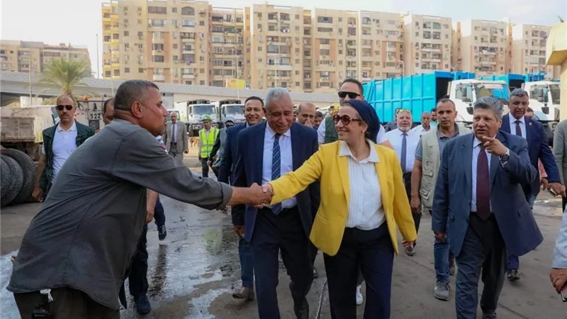 وزيرة البيئة تتفقد عمليات إدارة المخلفات الصلبة بجراج النزهة