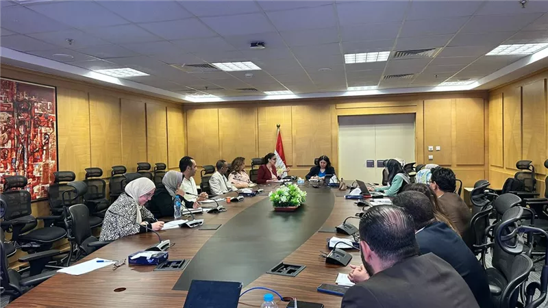 التضامن تتابع الموقف التنفيذي لمشروع تنمية الأسرة