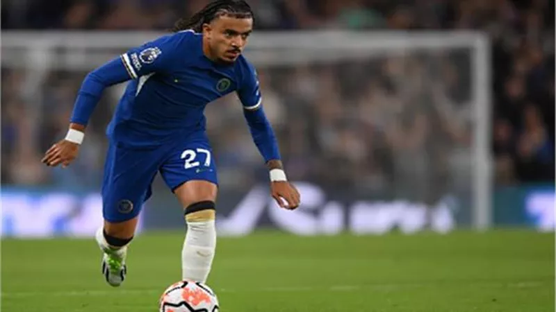 استبعاد نجم تشيلسي من قائمة منتخب فرنسا تحت 21 عامًا بسبب الإصابة