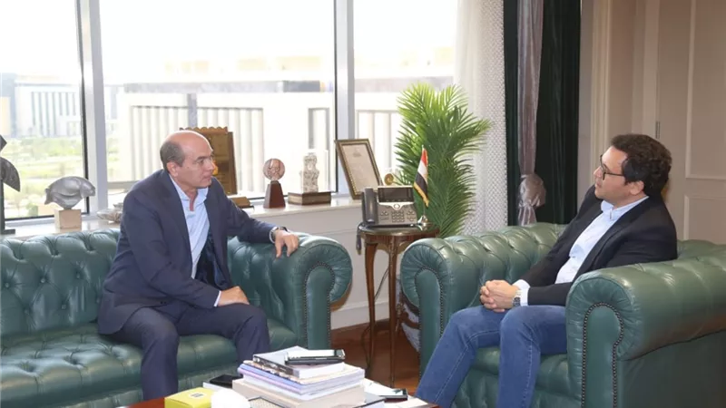 حمدي السطوحي مشرفًا على صندوق التنمية الثقافية