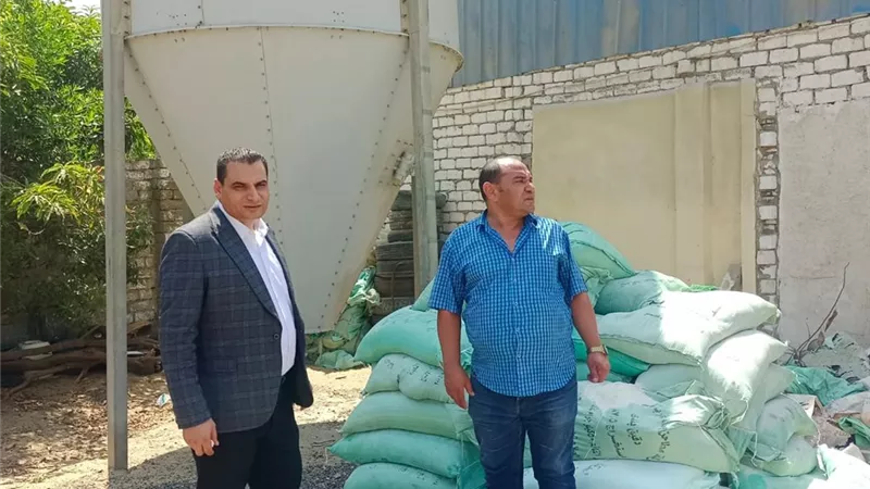 ضبط ٧ أطنان أسمدة ودقيق بلدي مدعم بالبدرشين ومنشاة القناطر
