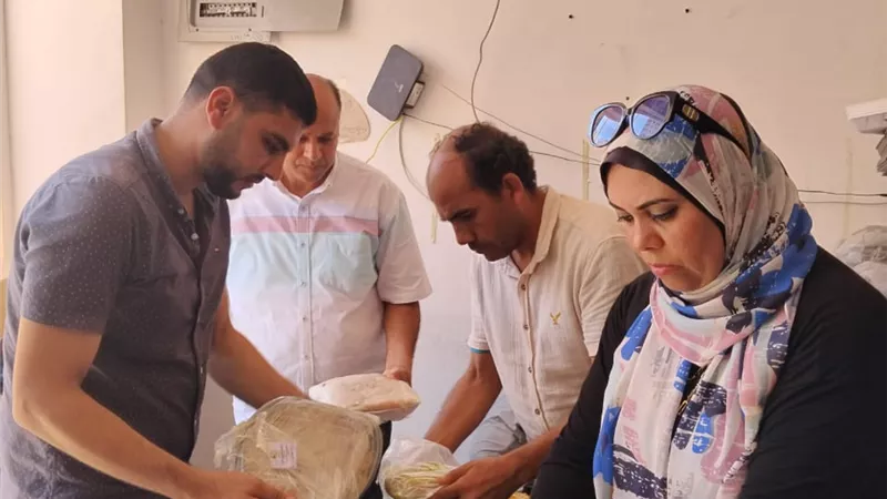 لجنة للرقابة على الأسواق ومتابعة المعروض من السلع الغذائية بمطروح