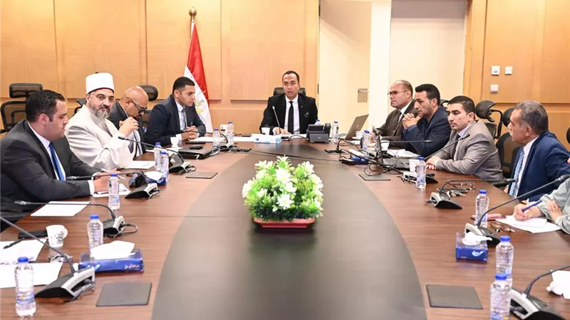 العليا للأسر البديلة توافق على 22 طلبًا من أسر راغبة في كفالة الأطفال