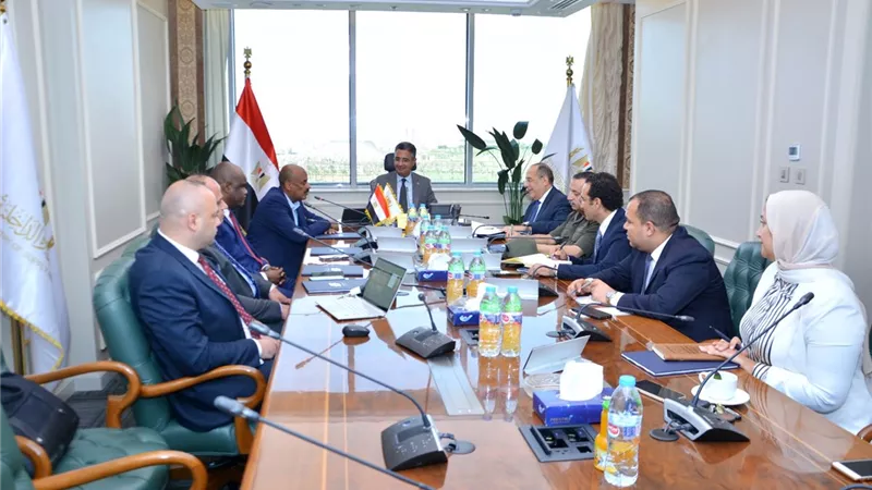 وزيرالتموين يتابع موقف التعاقدات من اللحوم مع المصرية السودانية