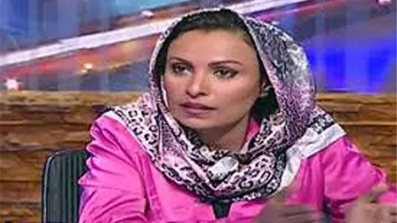 زهور تفتحت للبحث عن الحياة بين الاموات