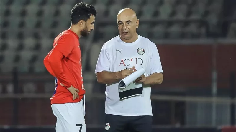حسام حسن وتريزيجيه يحضران المؤتمر الصحفى لمباراة مصر وكاب فيردي
